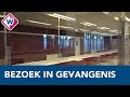 Na maanden alleen Skypen mag familie weer op bezoek in gevangenis - OMROEP WEST
