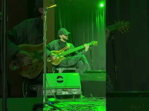 Chaâbi Kingston - Hem