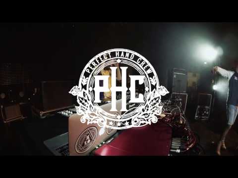 Perfect Hand Crew - Rain Drop [ Live Marsatac 2016 ]