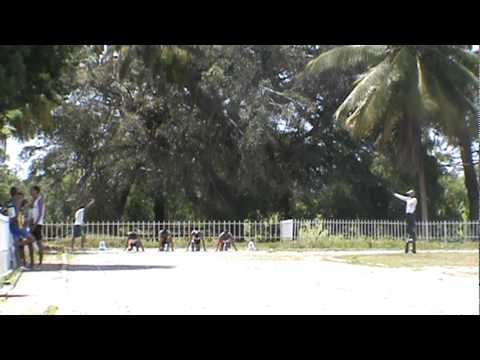 ATLETISMO ALAGOANO CAMPEONATO ADULTO 2012 100M MASCULINO SEMI FINAL 3ªS