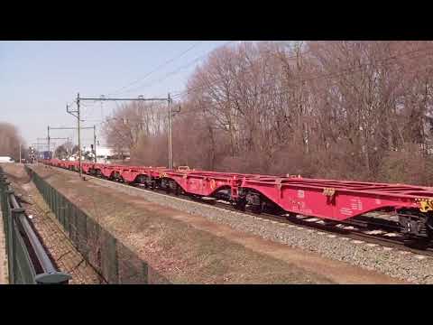 Electric Locomotive Class 189 DB Cargo with Container Train