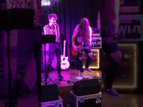 Anastasia LIVE @TrimmersArms 30/04/19