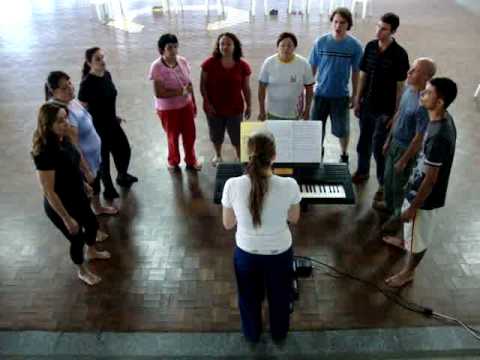 BIDELLATI-C.E.Musical- Curso "Movimento e Voz" (1)