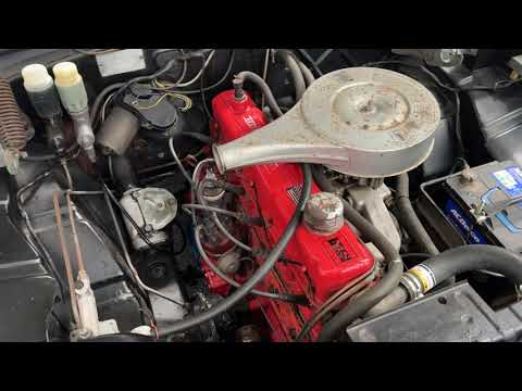 1967 Holden HR Premier 186S Manual 4 Speed - Engine Video