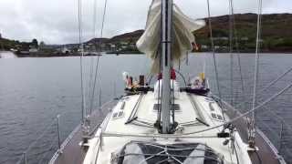preview picture of video 'Sailing out of Tarbert Loch Fyne'