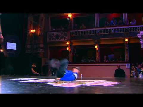 Red Bull BC One 2013 - Western Europe 2/4 - Menno vs Focus