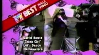 Go-Go's Belinda Carlisle & Kathy Valentine present award @ MTV VMA's 1984