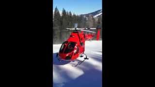 preview picture of video 'Ski accident in Rauris, Austria 2015 Helicopter landing in slope'