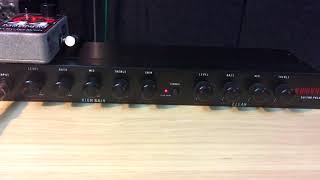 Video thumbnail for Rocktron widowmaker / Electro-Harmonix 44 Magnum / AxeTrak Isolation Cabinets by やふおくさん
