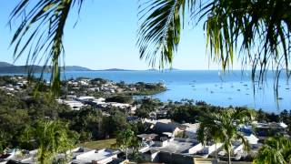 preview picture of video 'Toscana Village Resort in Airlie Beach'