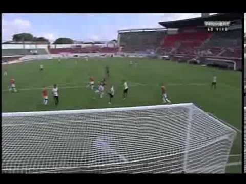 Golaço de Guilherme  - Corinthians 2 x 1 Portuguesa - 19/01/2014 - Paulistão 2014