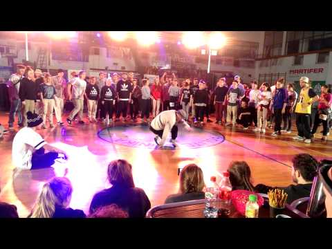 Bali Szkoła Tańca Extreme Hip hop Spal Trampy 2014