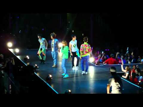 SMTown 2010 100904 SHINee Juliette Live Performance Fan Cam 720p HD HQ Los Angeles SM Town LA