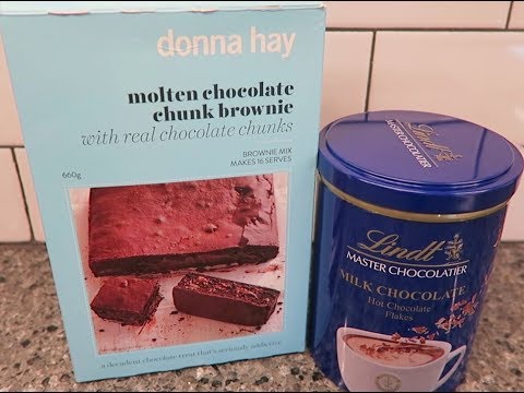 Donna Hay Molten Chocolate Chunk Brownie & Lindt Milk Chocolate Hot Chocolate Flakes Review