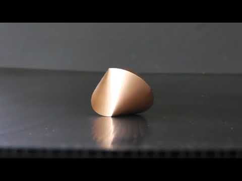 Rolling tetracon (sphericon)