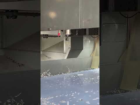 HAAS GM2 Gantry Mill #haas #cnc #cncmachine