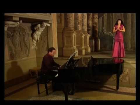 G.Caccini-Ave Maria - A.Orefice & N.J.Fahy