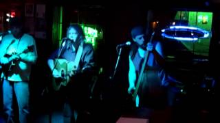 Insomniac Gypsy Plays Get A Buzz On at the Cold Shot 100_0188.MP4