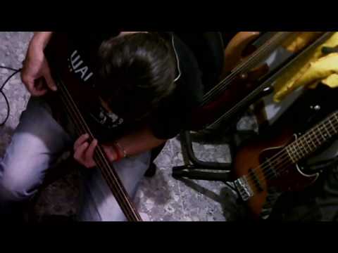 Bajo Pablo Massa + Eden WTX500