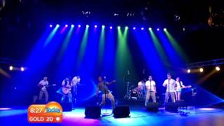 Timomatic Performs &#39;Parachute&#39; Live On The Today Show