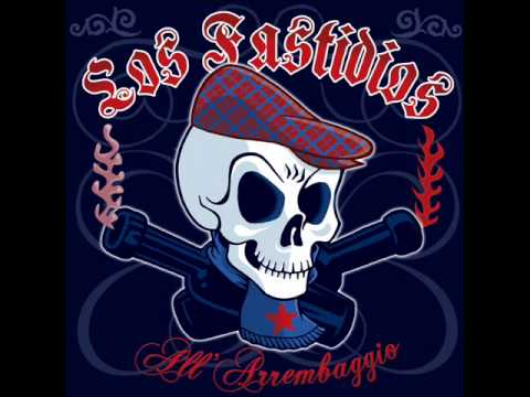 Los Fastidios - Reds In The Blue