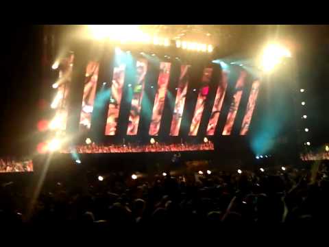 Afrojack - Save The World @ EZOO