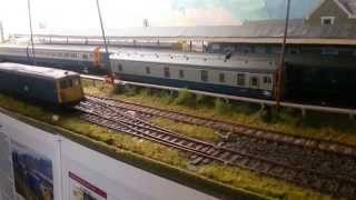 preview picture of video 'Horsham Model Railway Club Exhibition 2014'