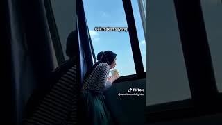 Download lagu ada cewek muntah diketawain oleh temenya🤮🤮 mp3