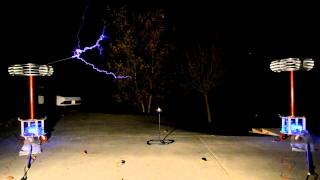 "In the Hall of the Mountain King" - Played on Musical Tesla Coils