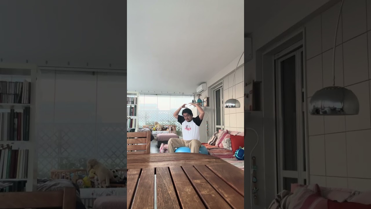 『VLOG 第324話』ボイトレ動画。支えの支え。バランスボール。appoggioとsostegno の話。吐く重要性。