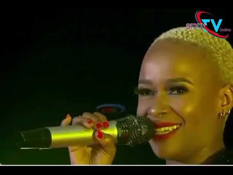 Linnah Azivyo perform Yalaiti Na Mh. Naibu Waziri Mwana Fa Kwenye Tunzo Za BMT 2022