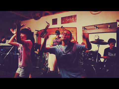 All about that bass(cover) ／アキ＆マッカラン　Aki & Mccallant