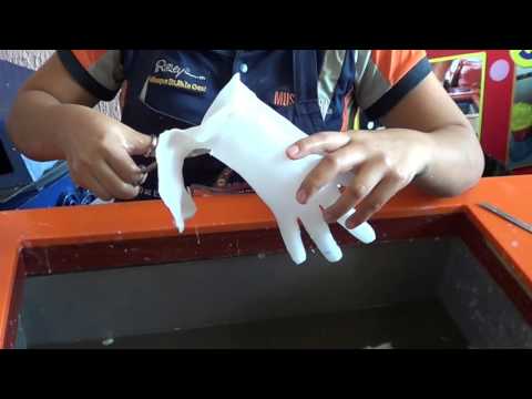 MANOS DE CERA (TU MANO EN CERA)