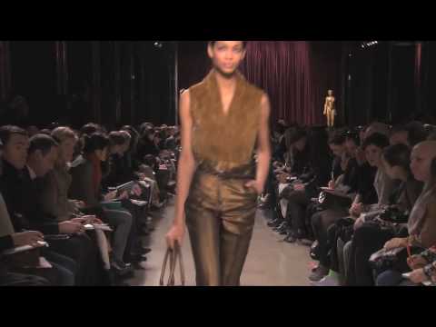 Akris Fall/Winter 2010/11 Fashion Show, Part 2