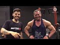 Aprenda a posar como um Bodybuilder.