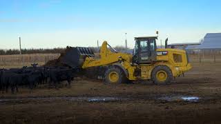 Differential Lock | Cat 926M, 930M, 938M Wheel Loader Operating Tips