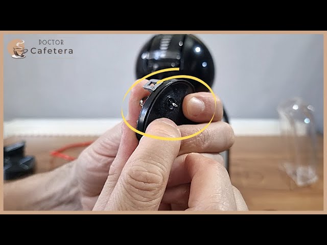 Vídeo relacionado con DEPOSITO CAFETERA DOLCE GUSTO MELODY 3 / MODELOS KRUPS KP 220.. Y DELONGHI EDG 420...