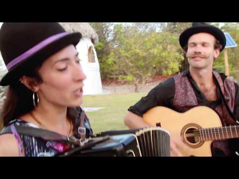 "Kamshatka - Loli Phabay"