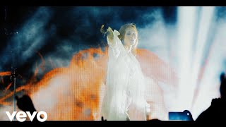 Vera Blue - Hold (Lady Powers Live At The Forum)