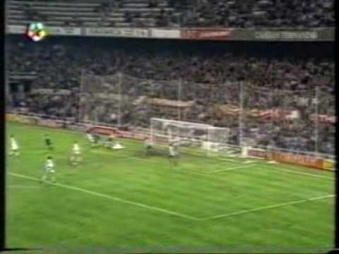 TEMP 92-93 Jornada 12. 1-3 Manolo (Sevilla-Atletico).wmv