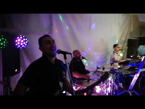 hudobná skupina Armis - Šalený východ