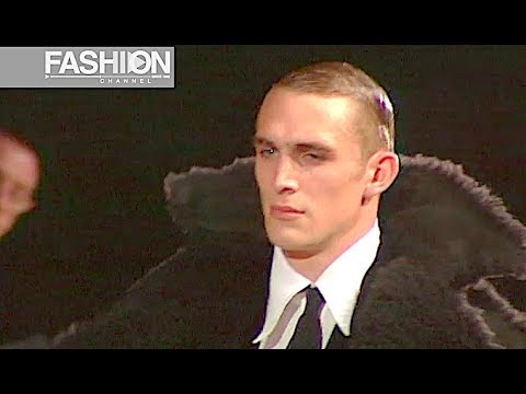 GUCCI Fall 2002 2003 Menswear - Fashion Channel