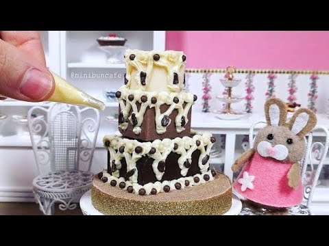 Miniature Edible 3 Colour Chocolate and Cream Cake - Mini Food ASMR