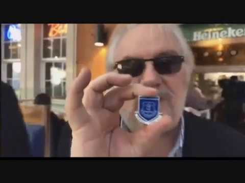 The Two Mikes Live In Waterloo Station October 2017 talkSPORT