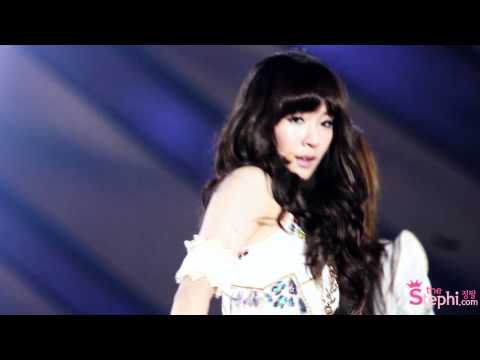 111129 MAMA tiffany thestephi main