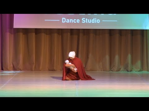 A szolgálólány meséje - Feeling Táncstúdió - Évzáró gála 2022.06.11