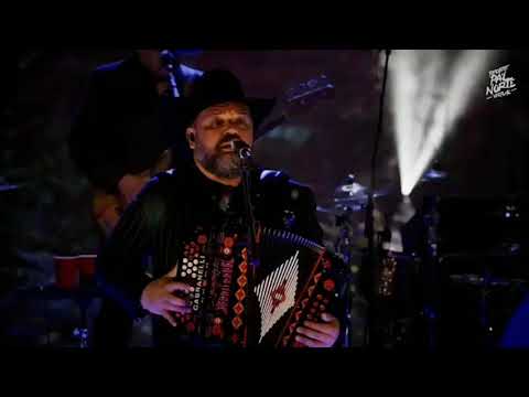 Intocable - Alguien te va a Hacer Llorar - Live