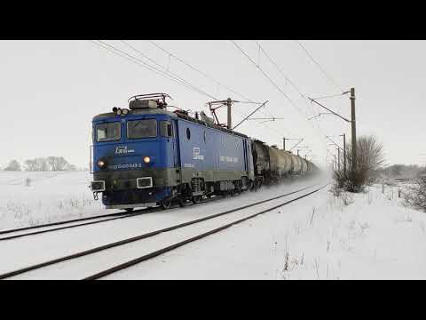 Tren de marfa GFR cu cazane pentru Argestru trece pe la CET Suceava cu 40-0043-2 - 07.02.2021