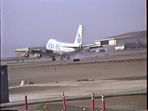 Pan Am Boeing 747-121 Landing at LAX