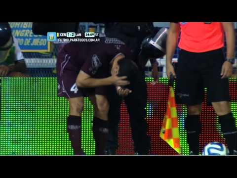 Agresión a Araujo. Central 0 - Lanús 2. Primera 2014. Fecha 10. FPT.